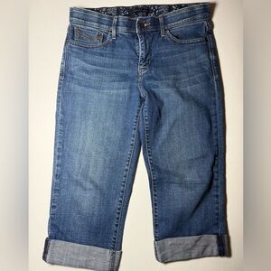 Levi's 525 Perfect waist cuffed capri jeans women’s 10 Blue stretch denim